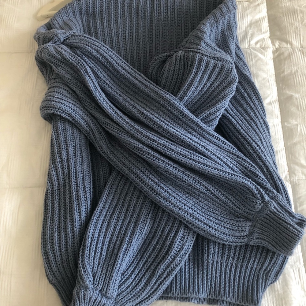 💙NA-KD Knitted Blue Oversized Sweater, High Neck with Puff Sleeves💙 - Picture 1 of 9